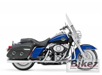 2008 Harley-Davidson FLHRC Road King Classic photo